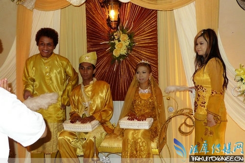 与马来西亚人结婚的婚礼仪式,马来西亚本地的男人可以